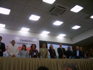 Conferência 7 saberes para uma Educação do Presente - UECE 2010