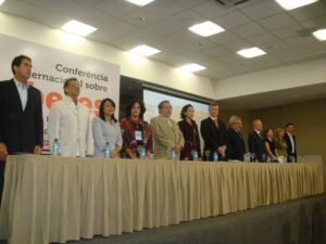 Conferência 7 saberes para uma Educação do Presente - UECE 2010