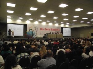 Conferência 7 saberes para uma Educação do Presente - UECE 2010