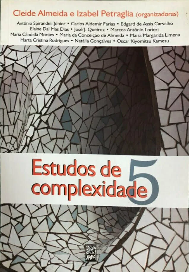Pensamento Complexo e Educação